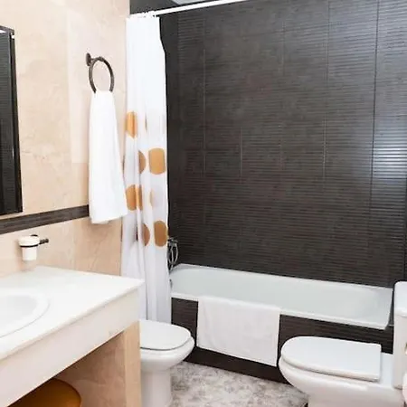 Piso Para 6 Personas A 2 Min Del Mar Conil De La Frontera